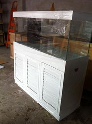 天津彩晶CAG鱼缸实木底柜厂 为秦皇岛鱼友精心打造的专业鱼缸